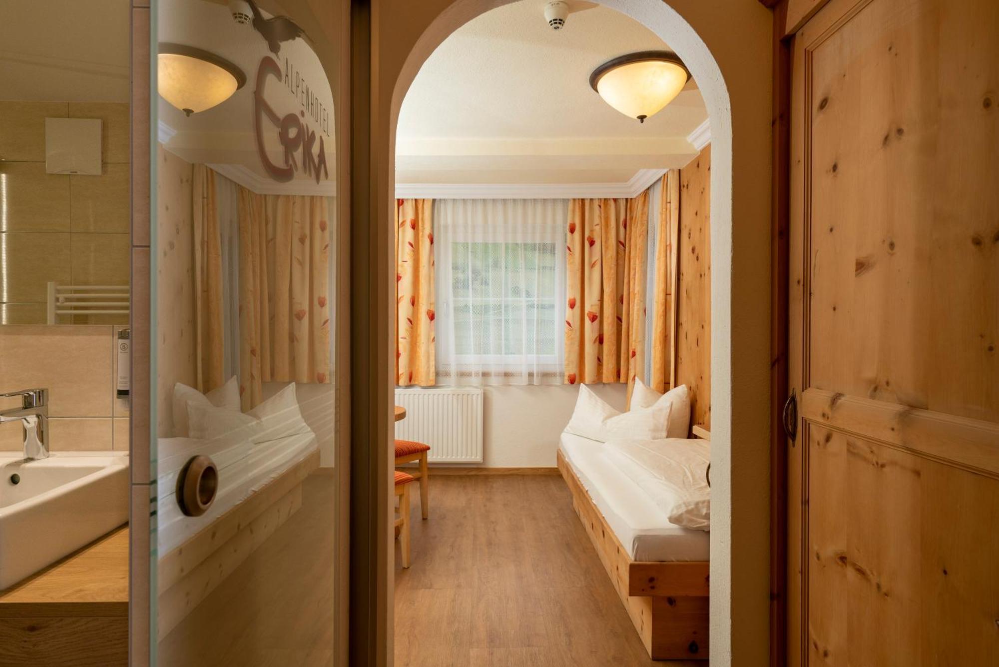 Alpenhotel Erika Ischgl Dış mekan fotoğraf
