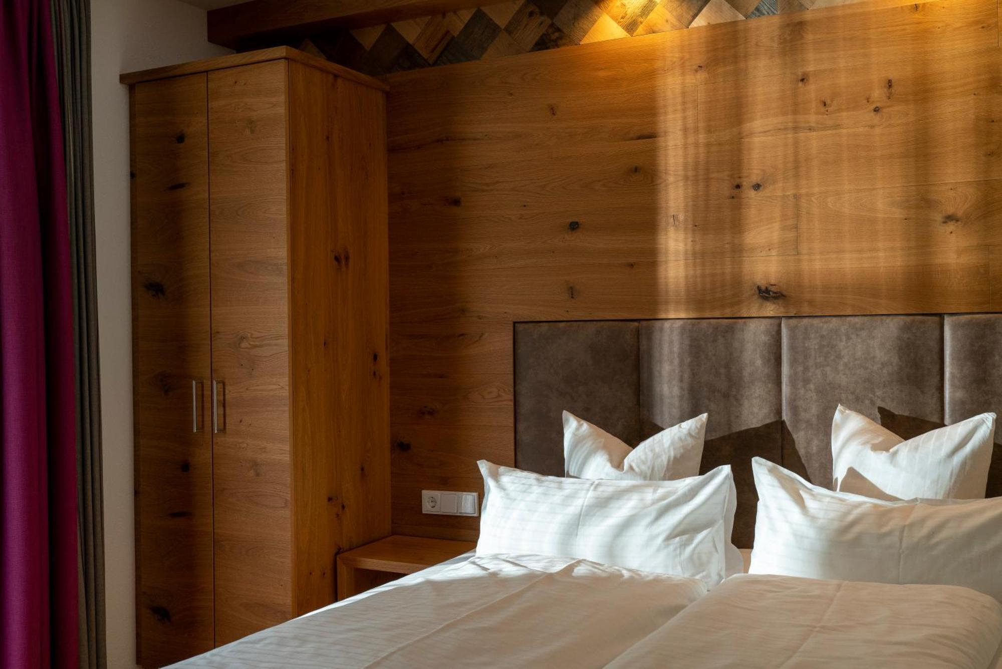Alpenhotel Erika Ischgl Dış mekan fotoğraf